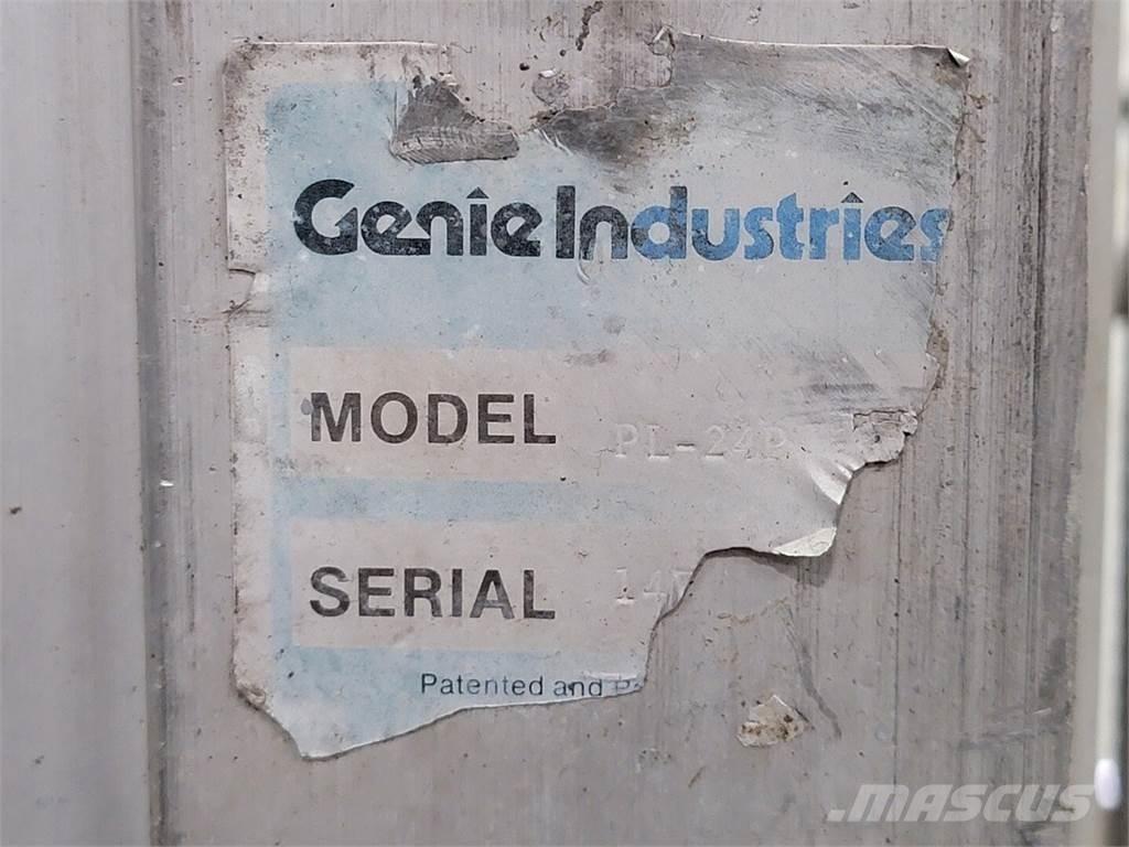 Genie PL-24P Ollós emelők