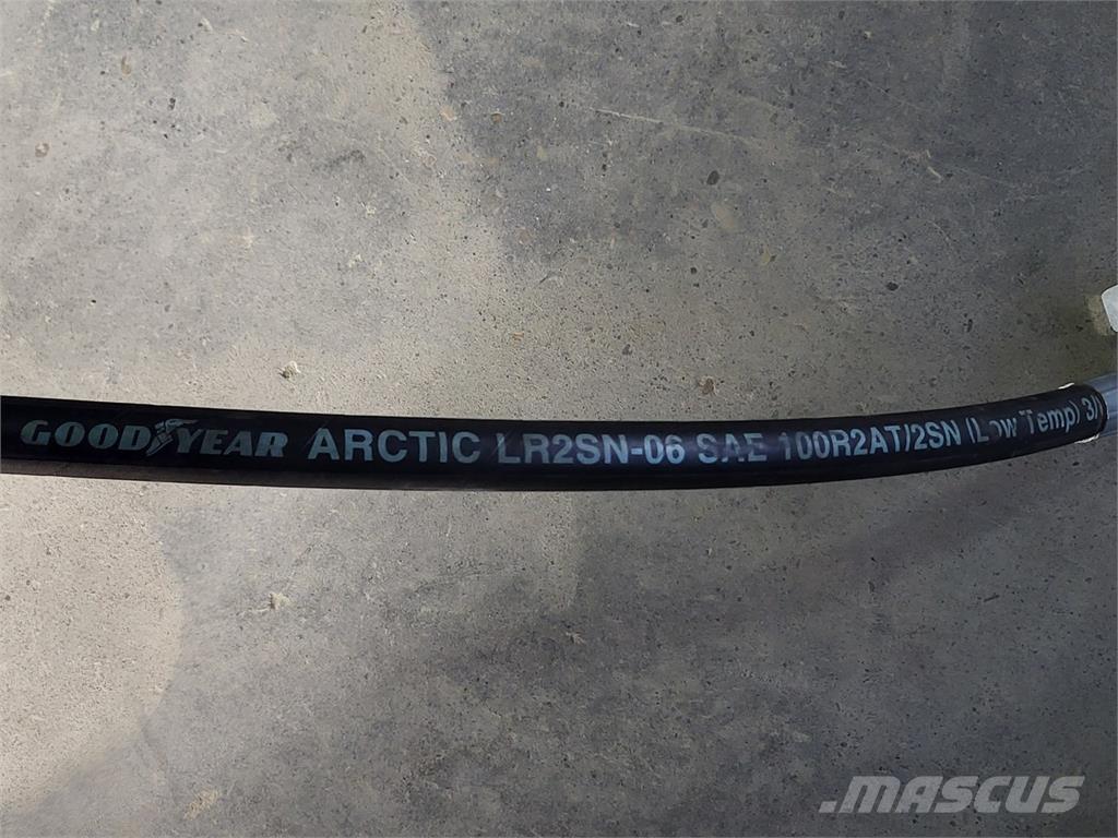 Goodyear 100R2AT/2SN Egyéb alkatrészek