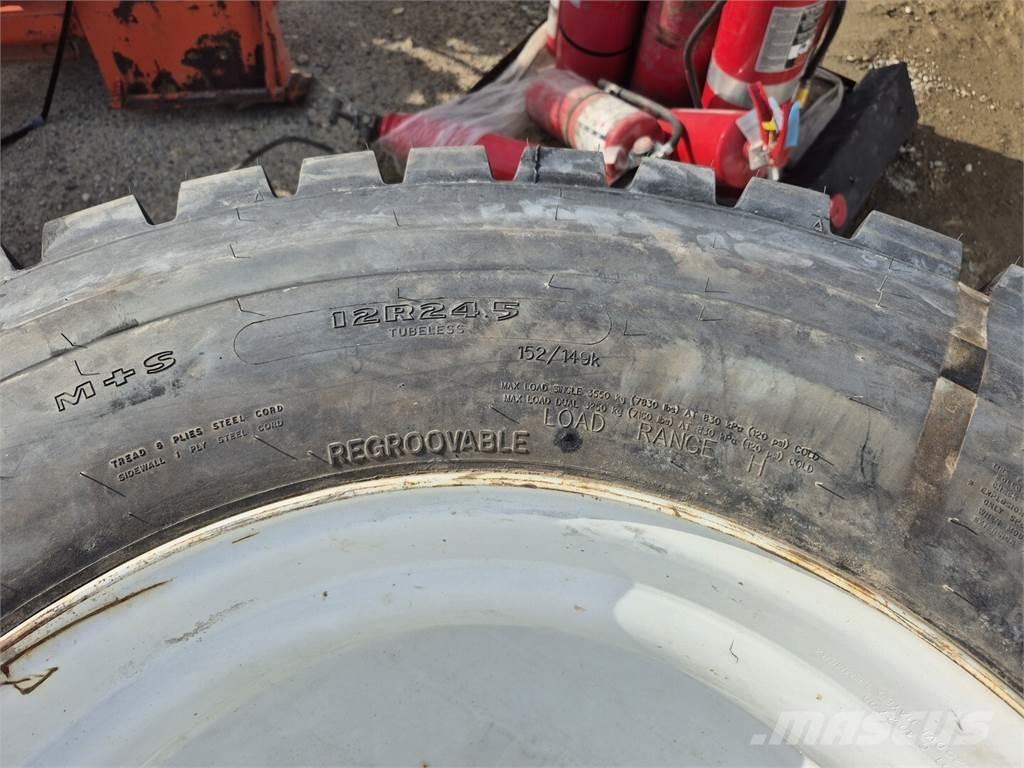 Goodyear G177 Gumiabroncsok, kerekek és felnik