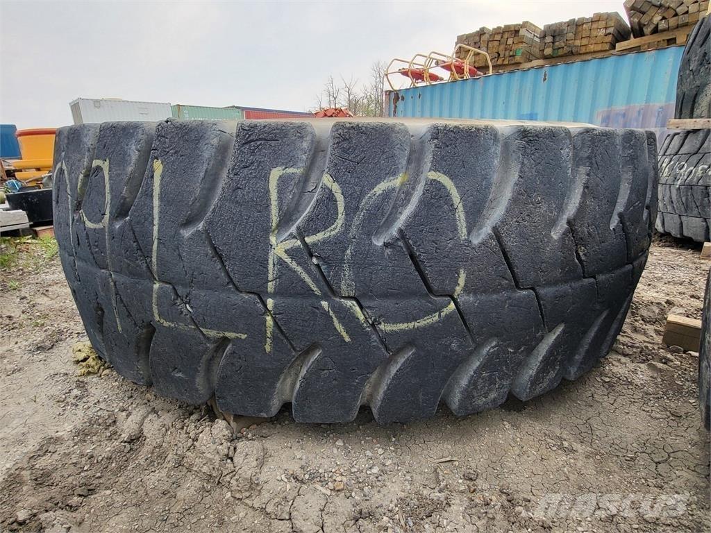 Goodyear RM-4B+ Gumiabroncsok, kerekek és felnik