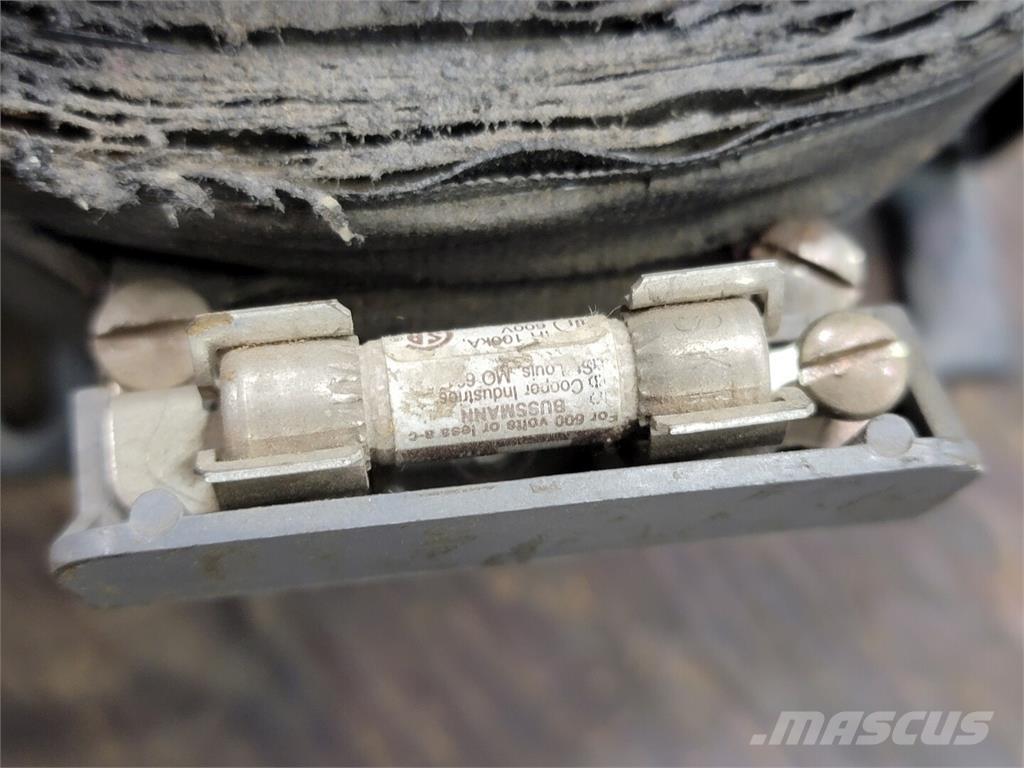  HAMMOND MH1500CJ Építőipar - Egyebek