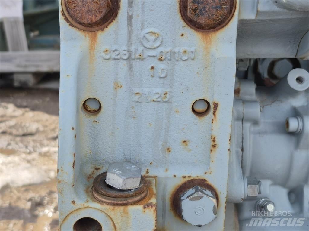Hitachi S12A2-Y1TAA1 Motorok