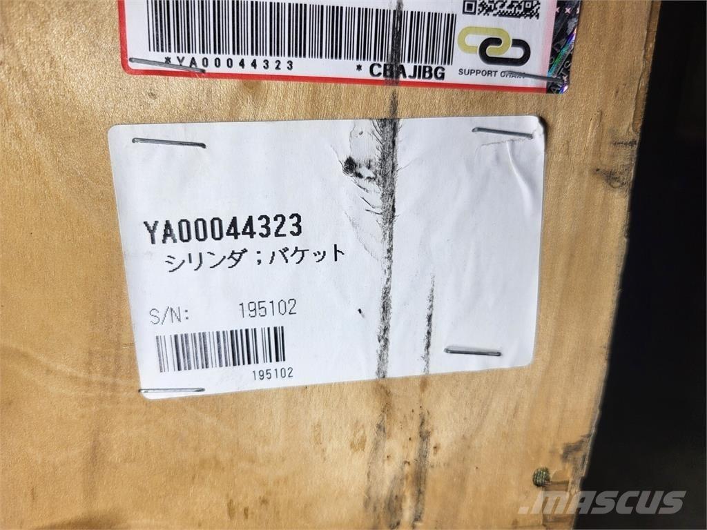 Hitachi YA00044323 Haszonjárművek - Egyéb