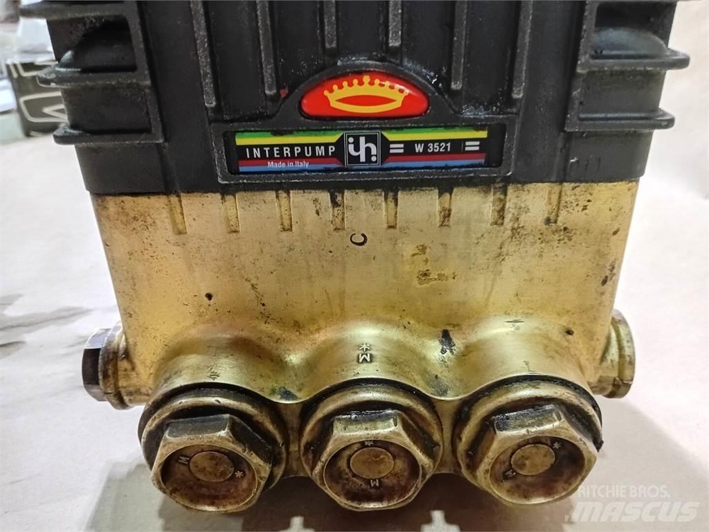  INTERPUMP W3521 Vízpumpák