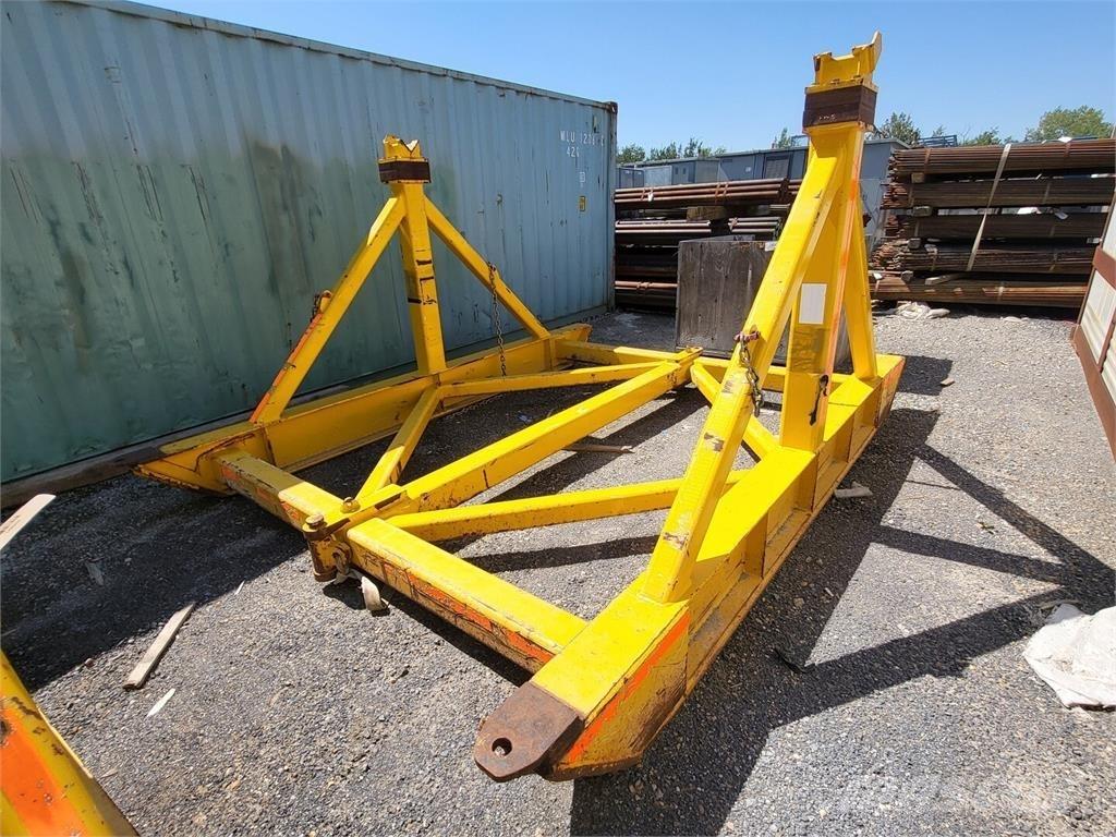  KINGLAND FREIGHTLINER Építőipar - Egyebek