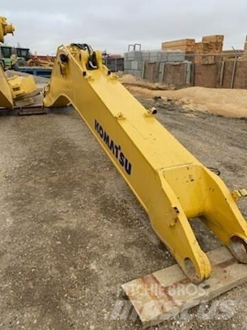 Komatsu  Gumikerekes kotrók