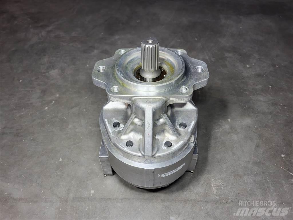 Komatsu 705-22-44020 Vízpumpák