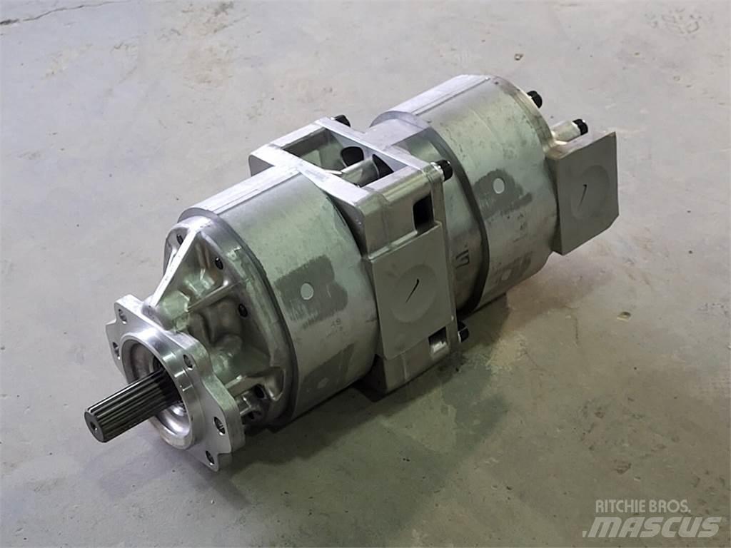 Komatsu 705-52-42090 Vízpumpák