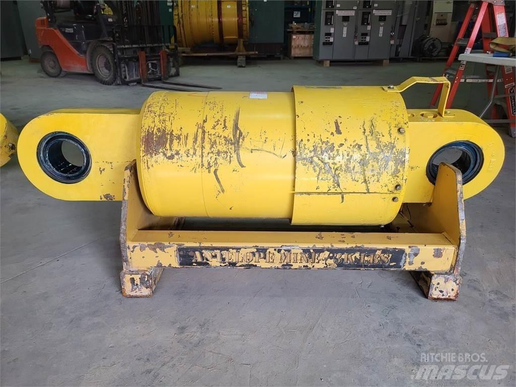 Komatsu EH9423 Csuklósdömperek