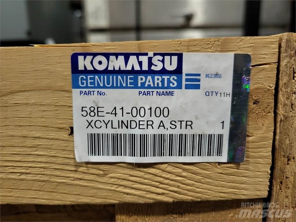 Komatsu EL7952 Csuklósdömperek