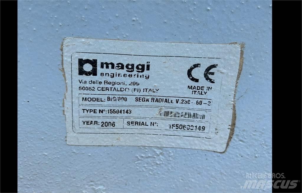  MAGGI Big 800 Építőipar - Egyebek