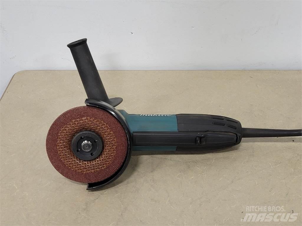 Makita GA4534 Építőipar - Egyebek