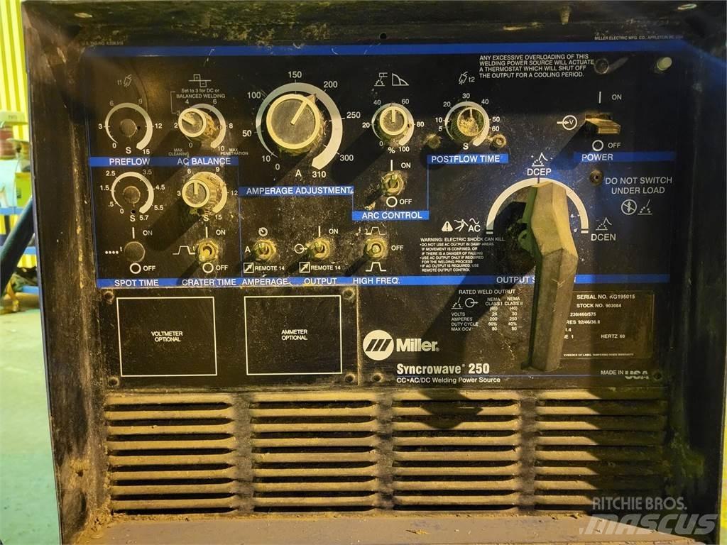 Miller Syncrowave 250 Heggesztő berendezések