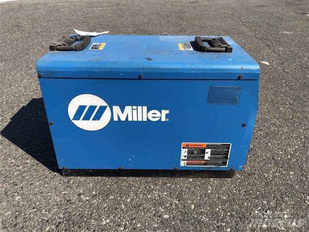 Miller XMT 456 CC/CV Heggesztő berendezések