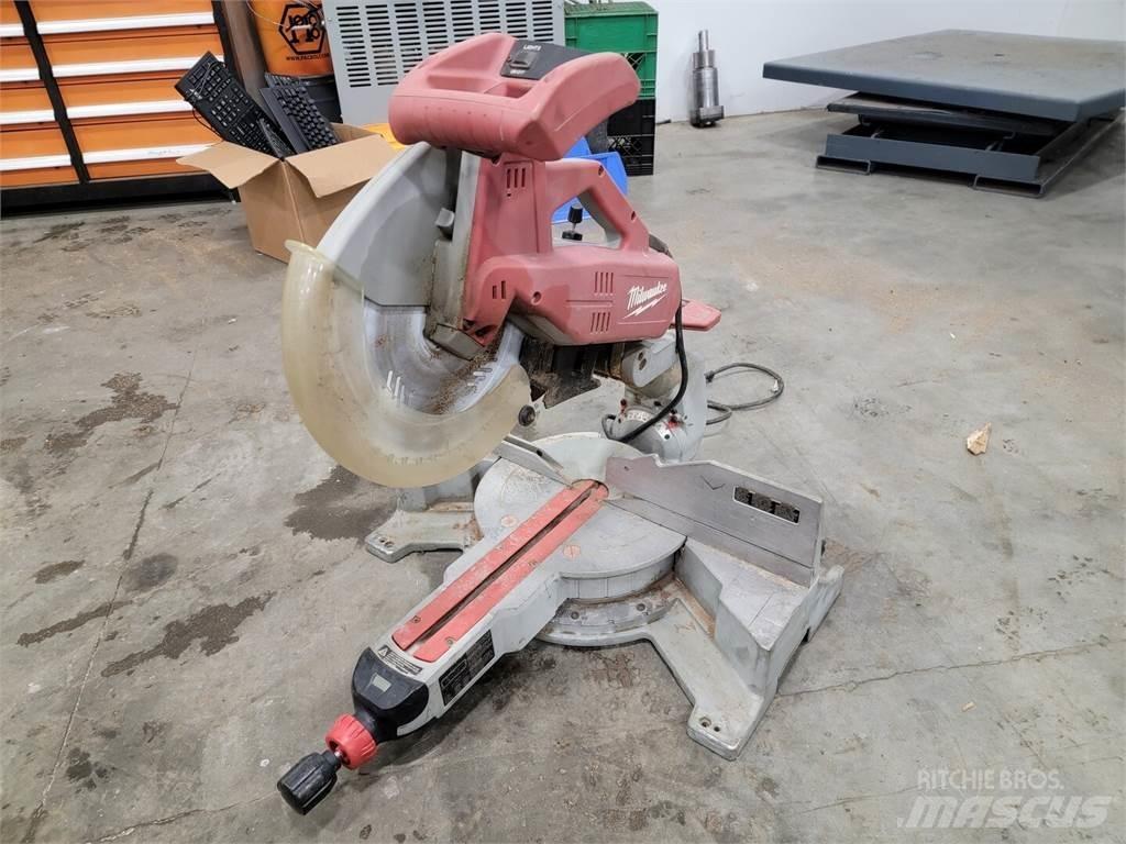 MILWAUKEE 6955-20 Építőipar - Egyebek