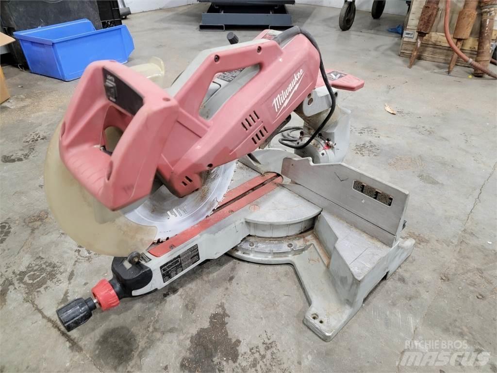 MILWAUKEE 6955-20 Építőipar - Egyebek