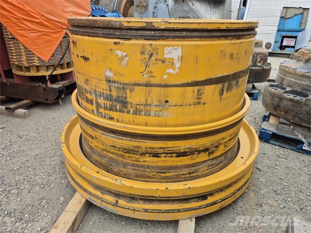  RIMEX TSR 6057-0025 Gumiabroncsok, kerekek és felnik