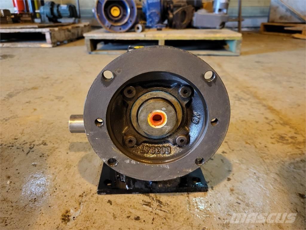  WINSMITH 926MWT Építőipar - Egyebek