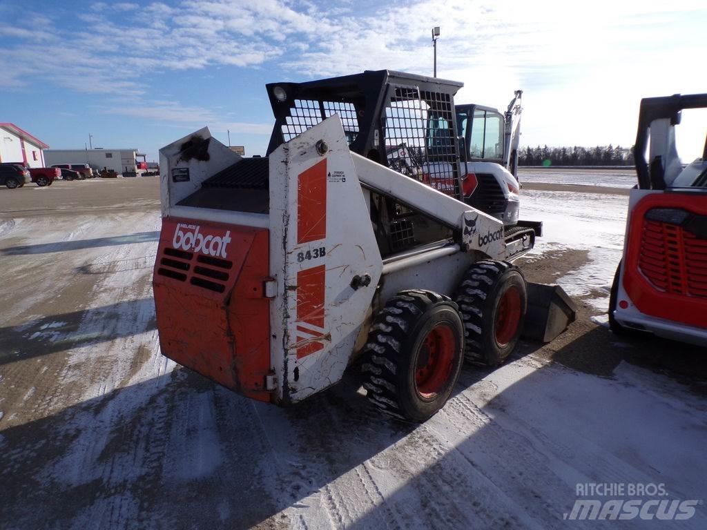 Bobcat 843B Kompaktrakodók