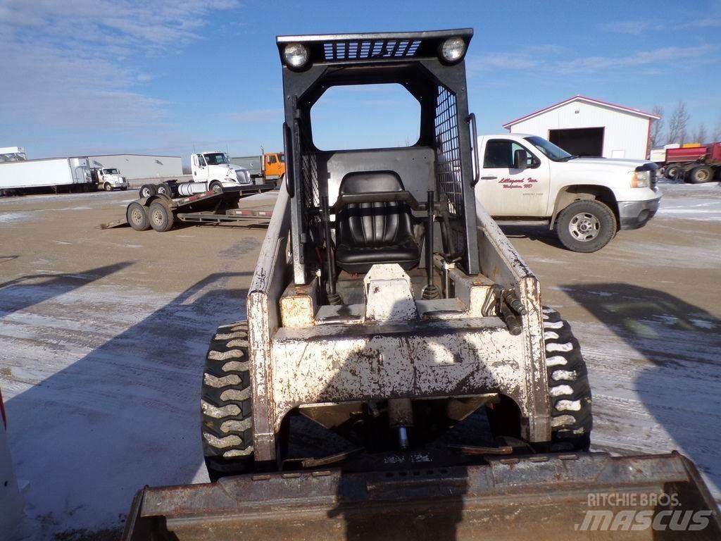 Bobcat 843B Kompaktrakodók