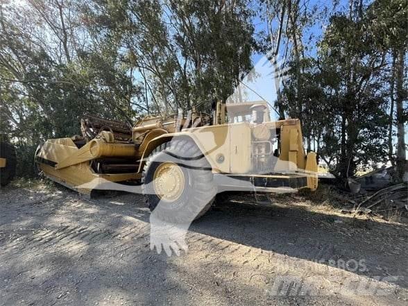 CAT 623B Földnyesők (szkréperek)