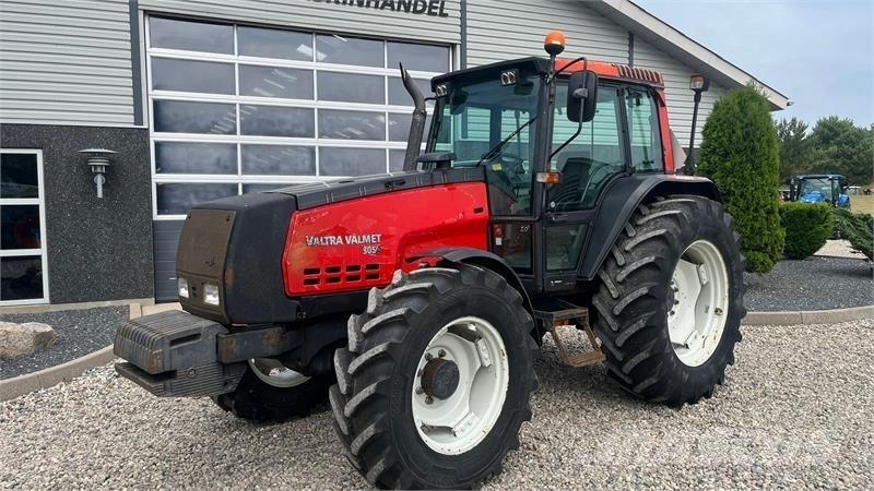 Valmet 8050 Traktorok