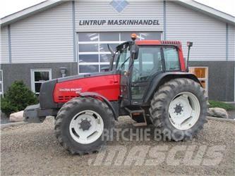 Valmet 8050 Traktorok