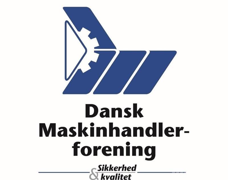 Valmet 8050 Traktorok