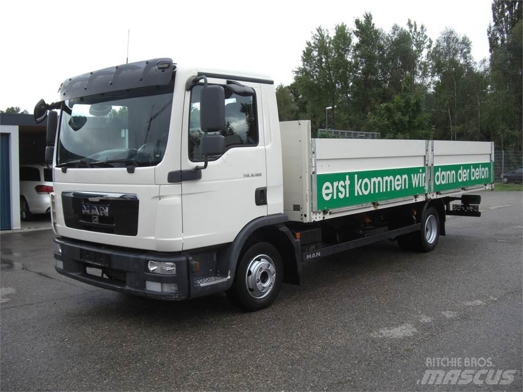 MAN 8180L Elhúzható ponyvás
