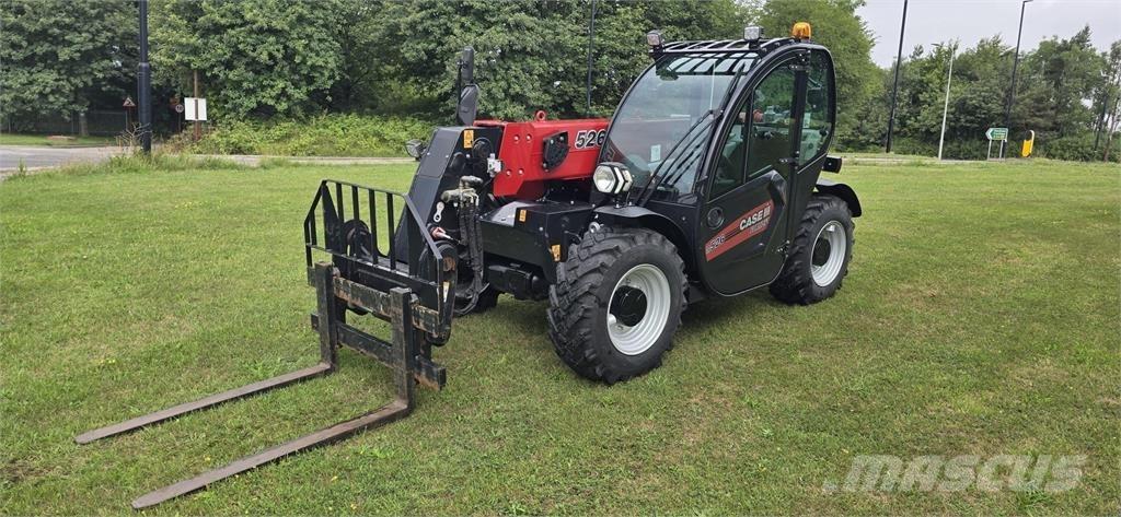 CASE Farmlift 526 Teleszkópos rakodók