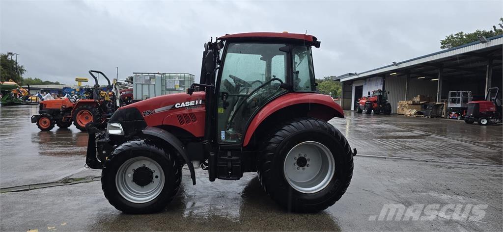 Case IH Farmall 75C Traktorok