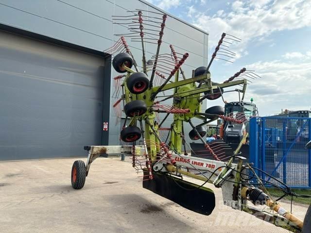 CLAAS Liner 780 Rendkészítő