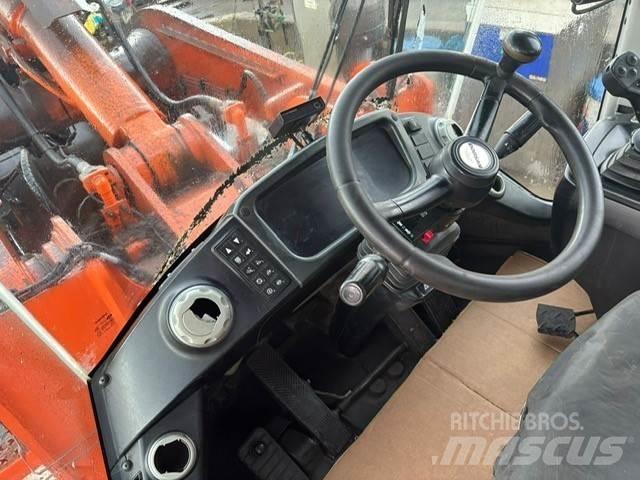 Develon DL450-5 Gumikerekes homlokrakodók