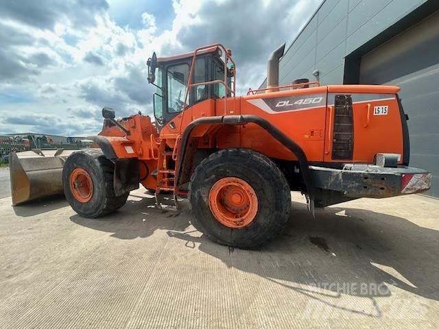 Develon Dl450-5 Gumikerekes homlokrakodók