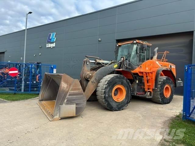 Develon Dl450-5 Gumikerekes homlokrakodók