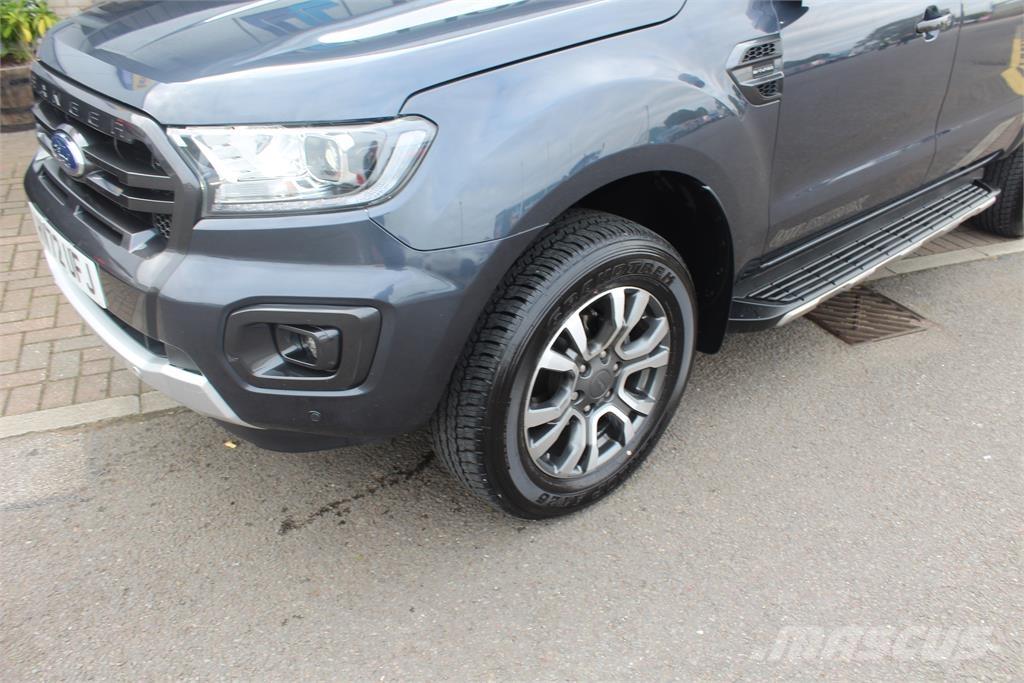 Ford Ranger Wildtrak Kis teherszállító/Platós kocsi