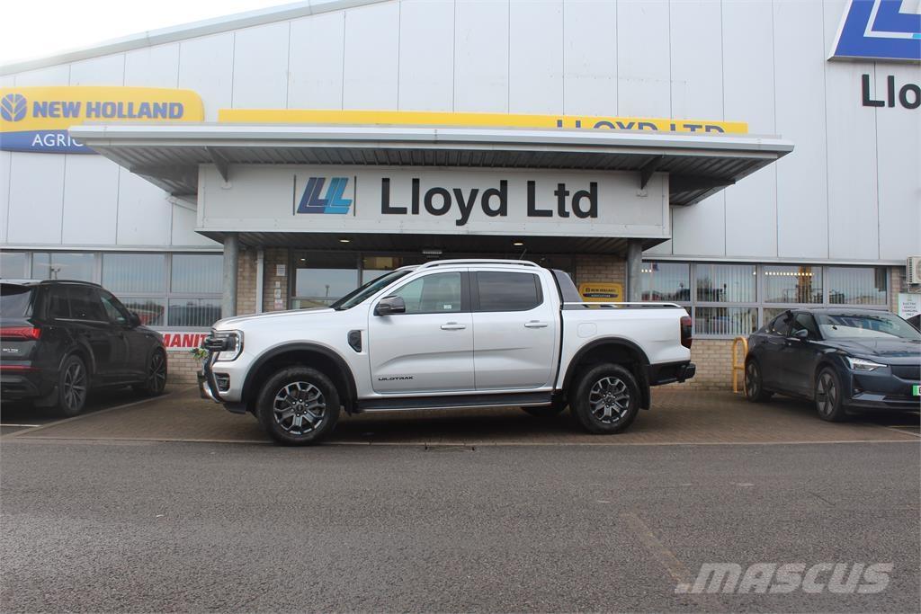 Ford Ranger Wildtrak Kis teherszállító/Platós kocsi