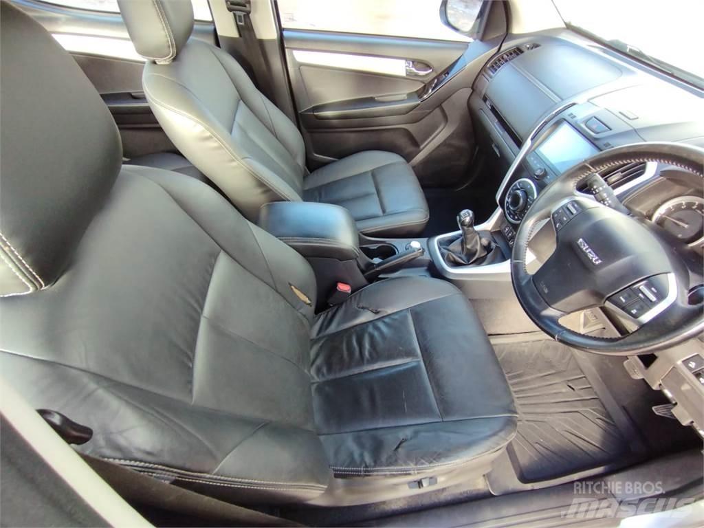 Isuzu D-Max Kis teherszállító/Platós kocsi