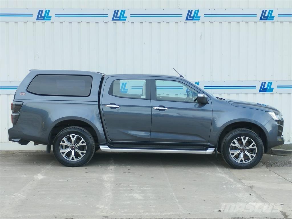 Isuzu DL40 Kis teherszállító/Platós kocsi