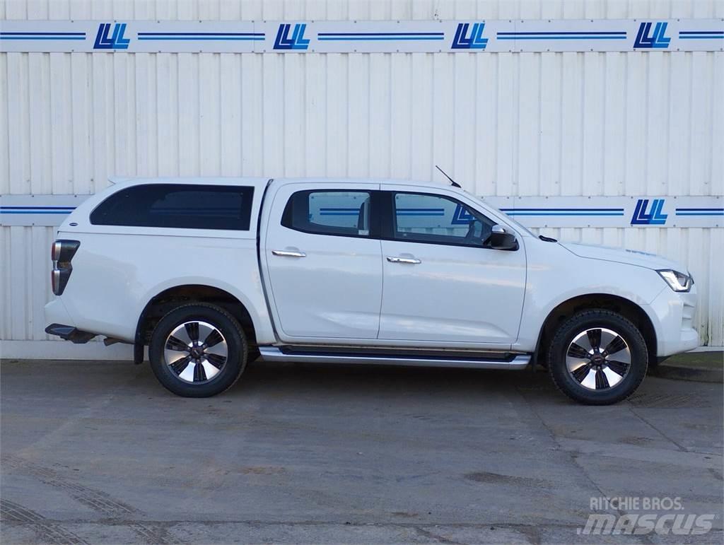 Isuzu DL40 Kis teherszállító/Platós kocsi