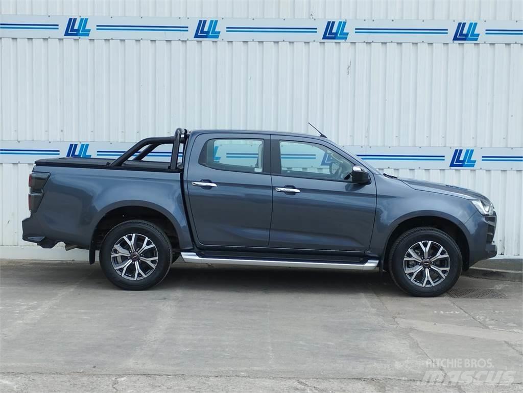 Isuzu DL40 Kis teherszállító/Platós kocsi