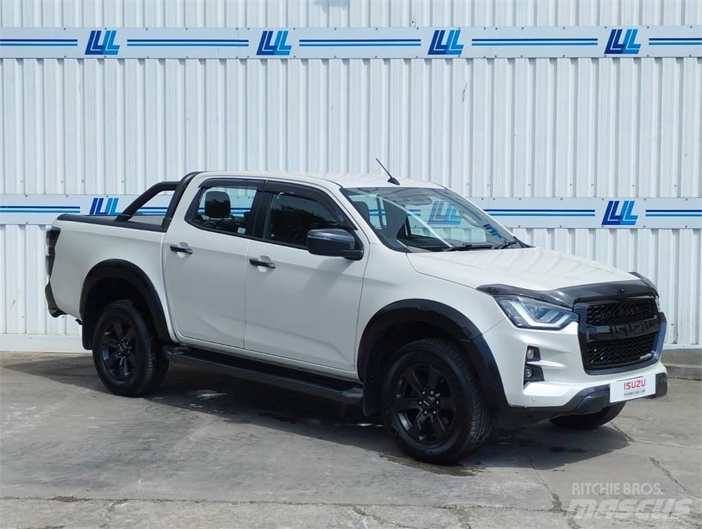 Isuzu V-Cross Kis teherszállító/Platós kocsi