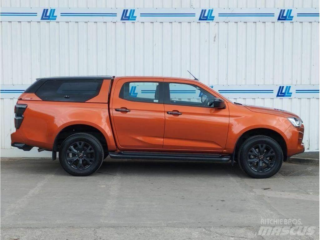 Isuzu V-Cross Kis teherszállító/Platós kocsi