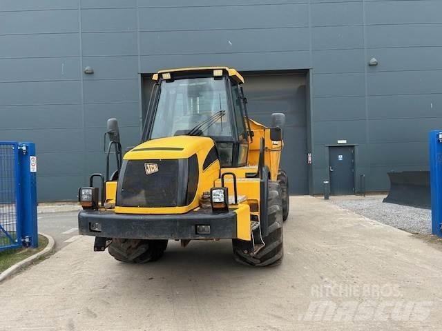 JCB  Mezei dömperek