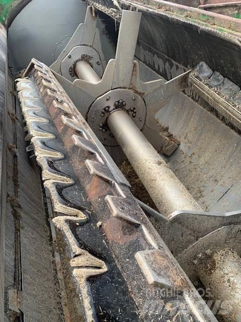 Keenan MF380 Építőipar - Egyebek