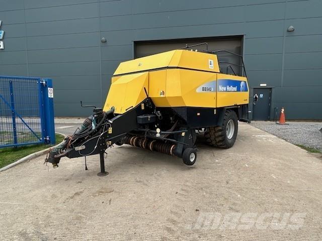 New Holland BB940 Szögletes bálázók