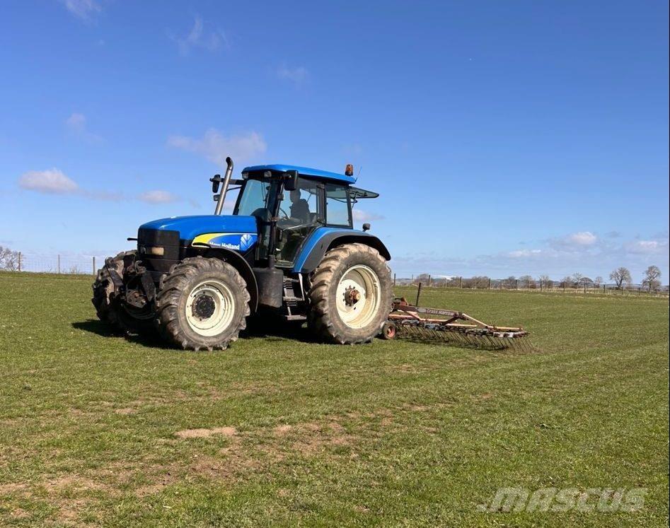 New Holland TM175 Traktorok