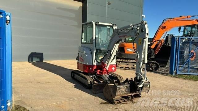Takeuchi  Lánctalpas kotrók