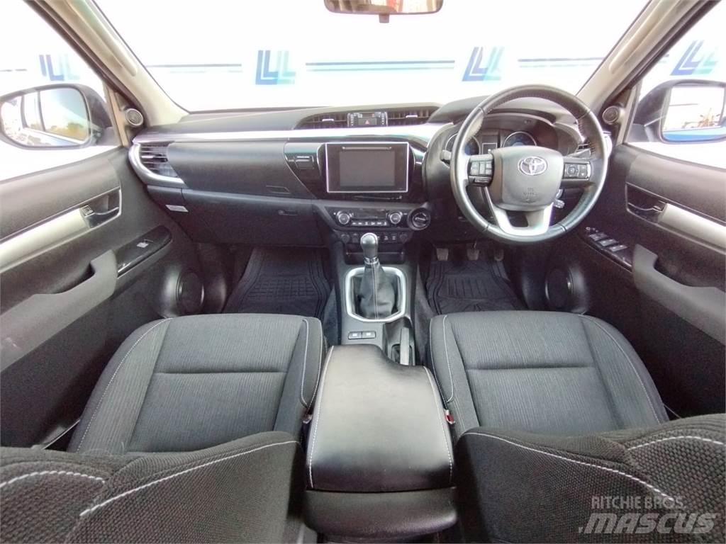 Toyota Hilux Építőipar - Egyebek