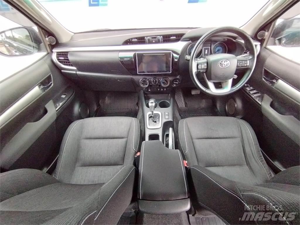 Toyota Hilux Építőipar - Egyebek